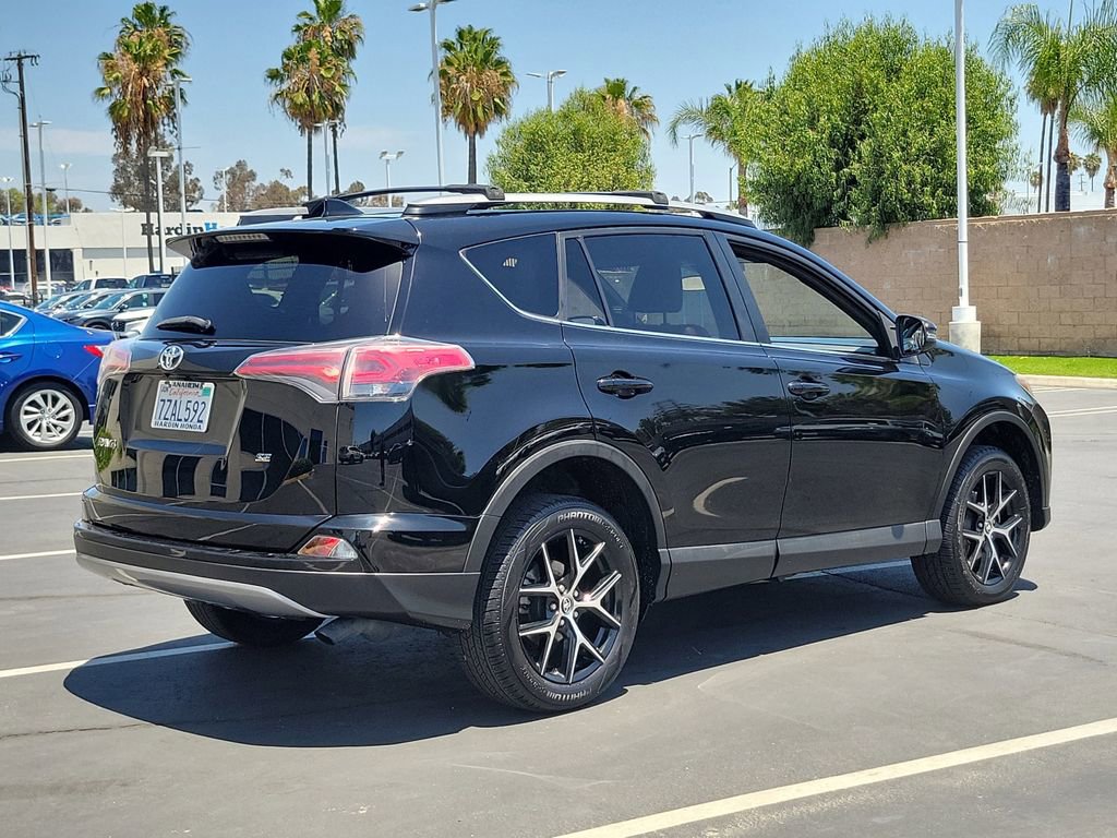 Used 2017 Toyota RAV4 SE w/ Power Special Value Package FWD image 5
