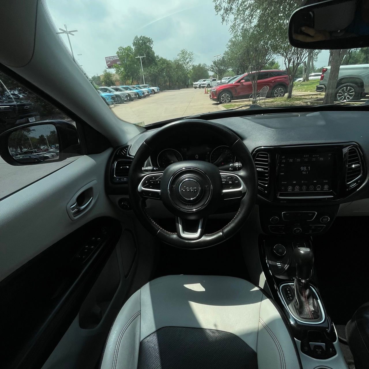 Used 2019 Jeep Compass Limited AWD/4WD image 13