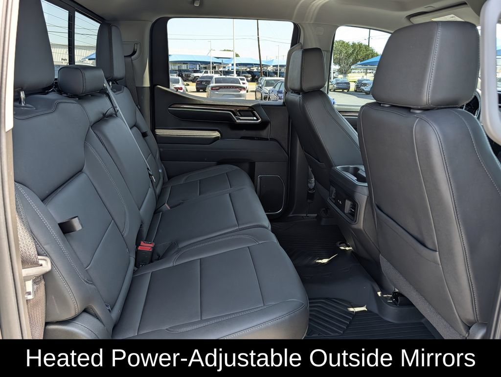 Used 2026 Chevrolet Silverado 1500 LT Trail Boss w/ LT Trail Boss Premium Package AWD/4WD image 31