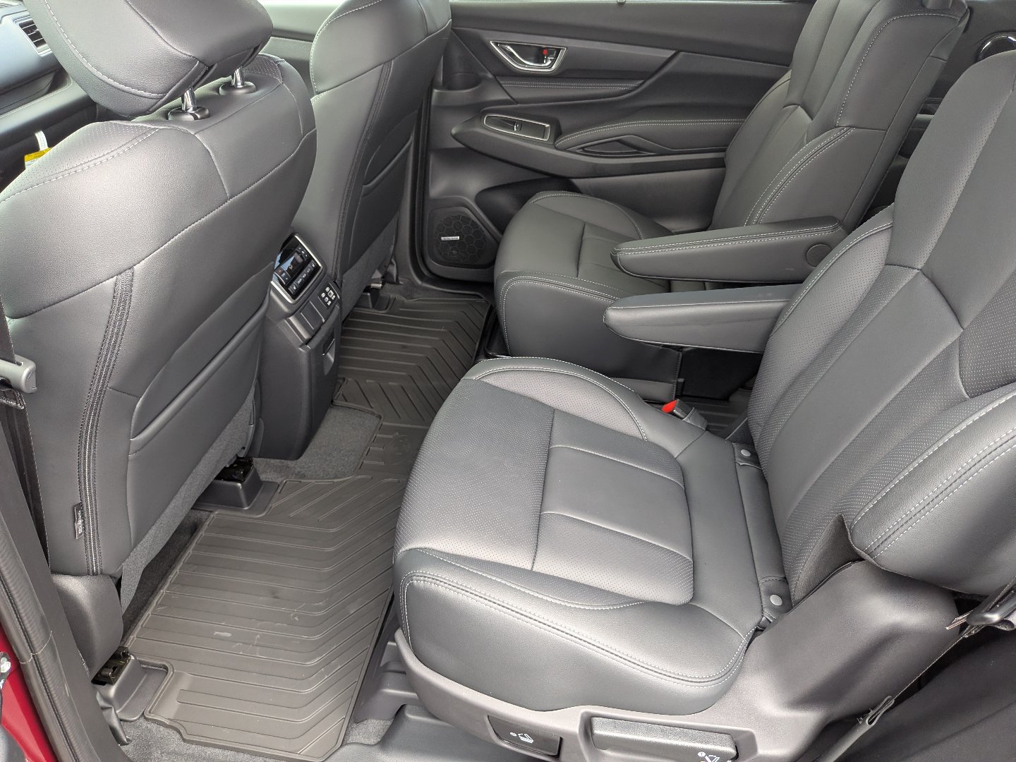 New 2026 Subaru Ascent Limited AWD/4WD image 27