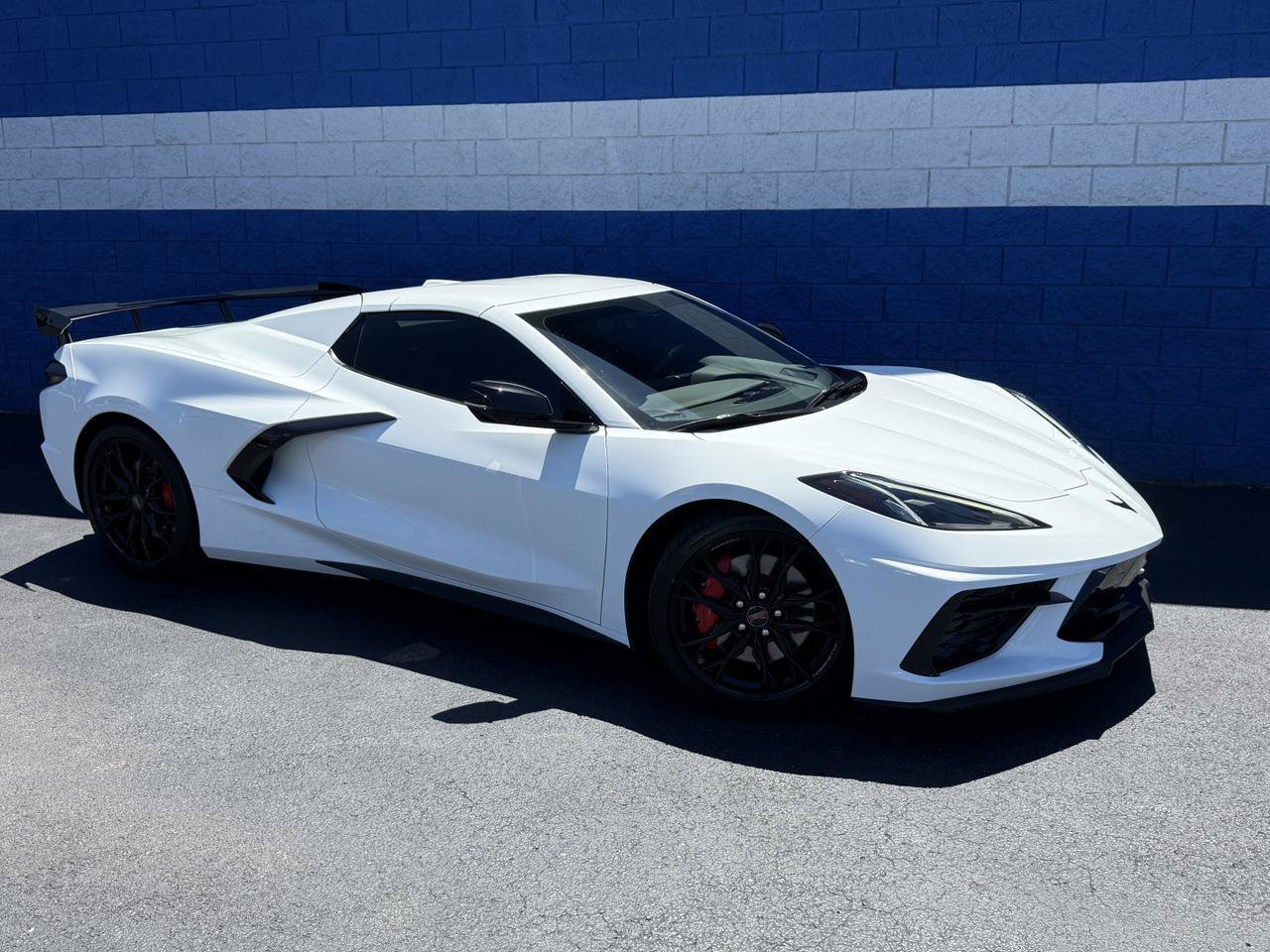 Used 2023 Chevrolet Corvette Stingray Premium Conv w/ Z51 Performance Package RWD image 23