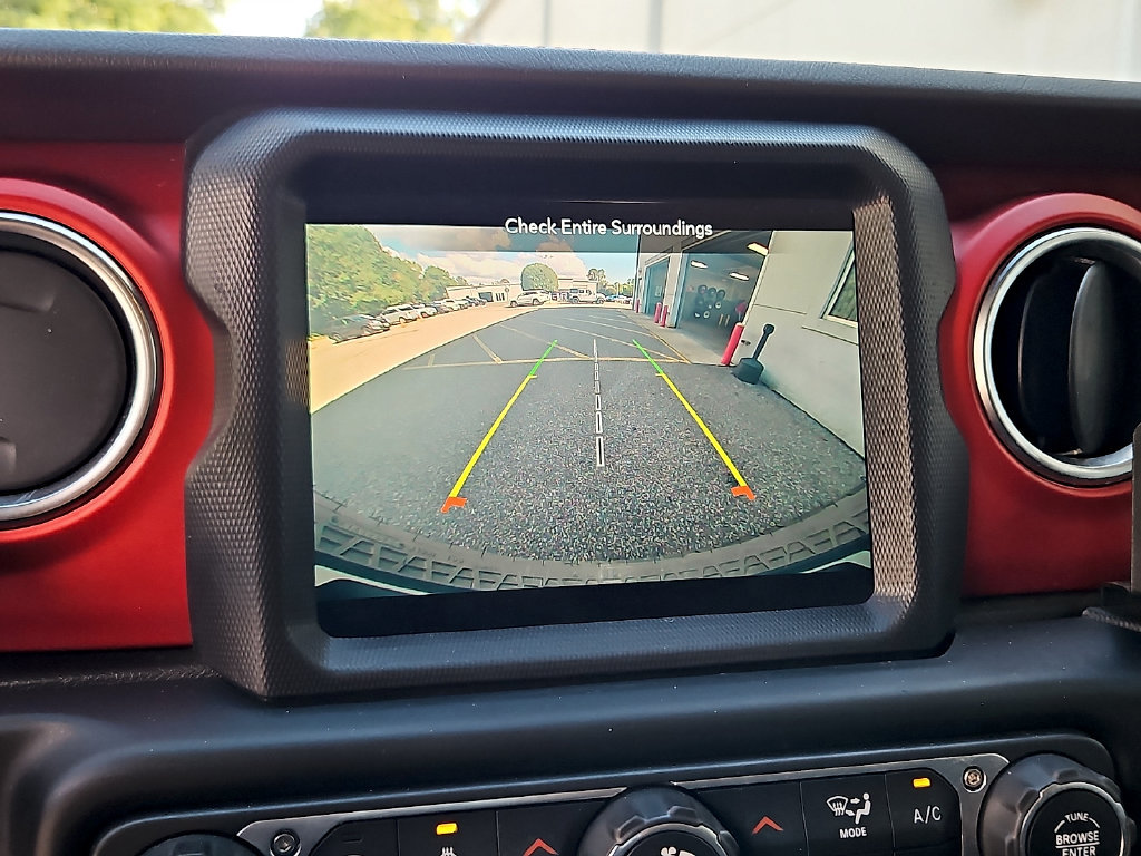 Used 2020 Jeep Wrangler Unlimited Rubicon w/ Dual Top Group AWD/4WD image 20