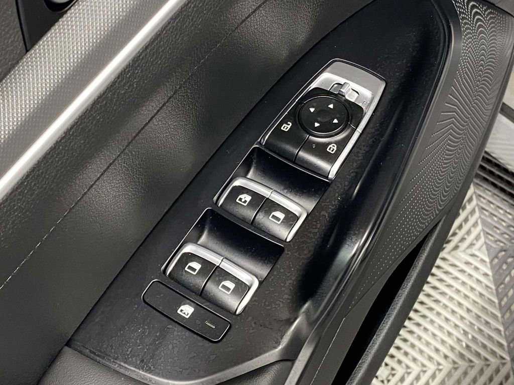 Used 2023 Kia K5 GT-Line image 18