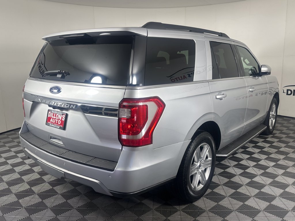 Used 2019 Ford Expedition XLT w/ Equipment Group 202A RWD image 9