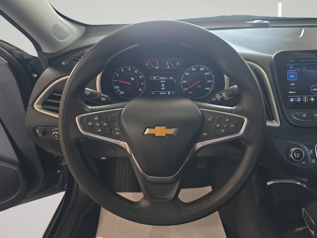 Used 2024 Chevrolet Malibu LT FWD image 14