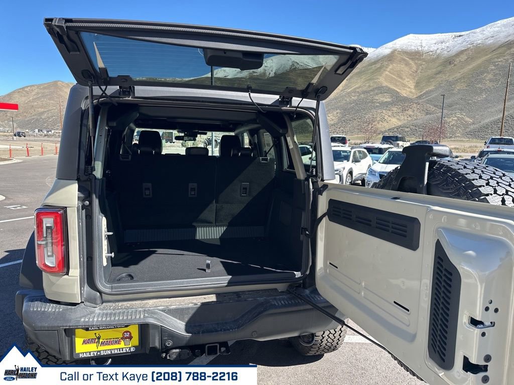 New 2025 Ford Bronco Badlands w/ Sasquatch Package AWD/4WD image 39