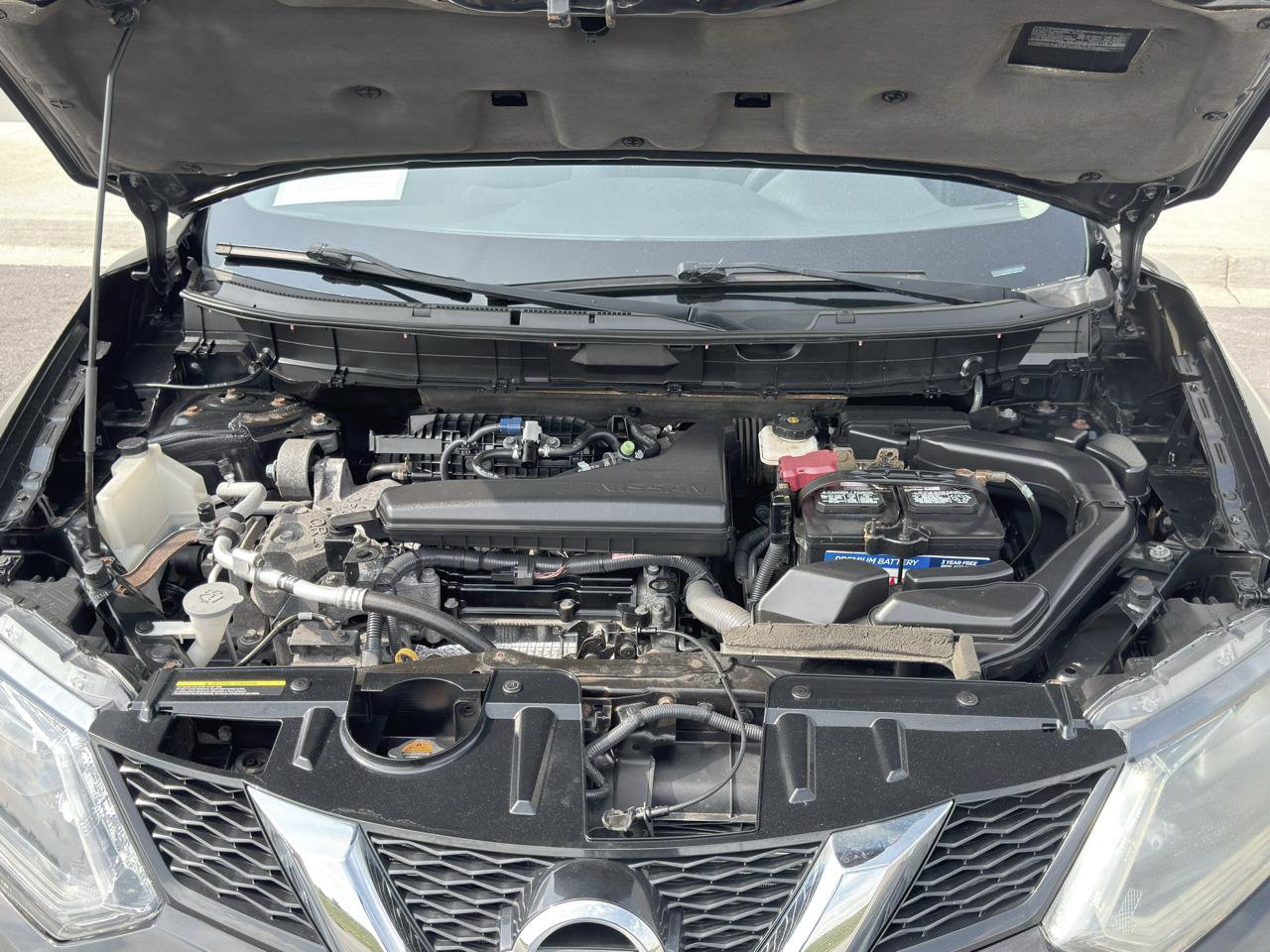 Used 2014 Nissan Rogue SV AWD/4WD image 12