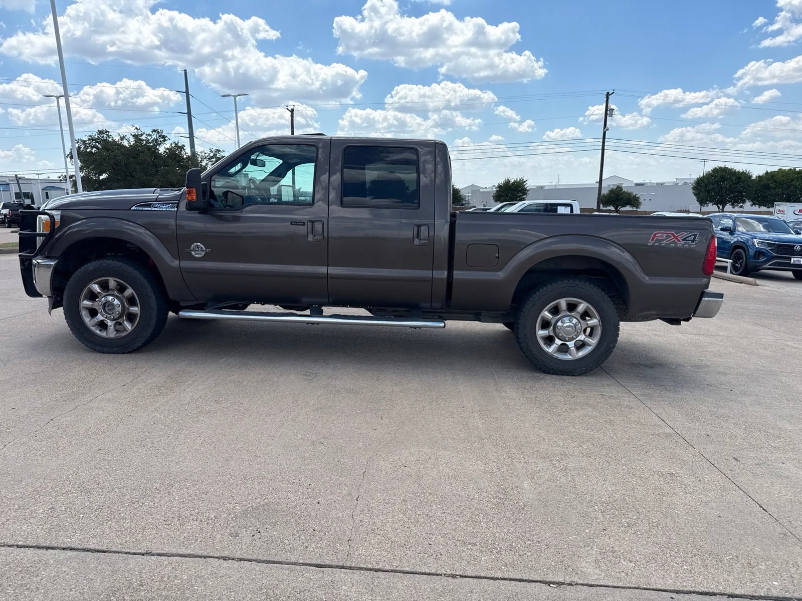 Used 2016 Ford F250 Lariat w/ Lariat Ultimate Package AWD/4WD image 4