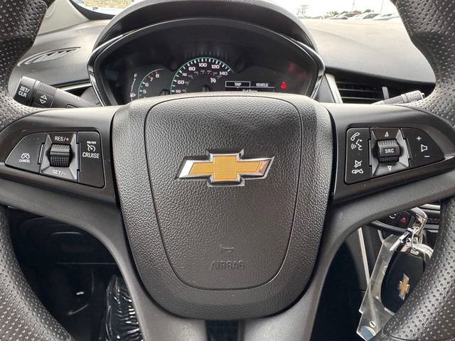 Certified 2022 Chevrolet Trax LS w/ Tint and Cruise Package image 23