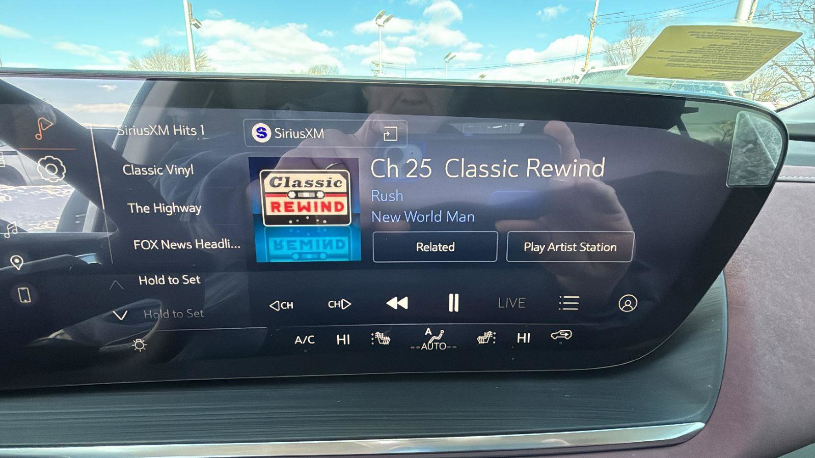 New 2026 Buick Envision Sport Touring image 18