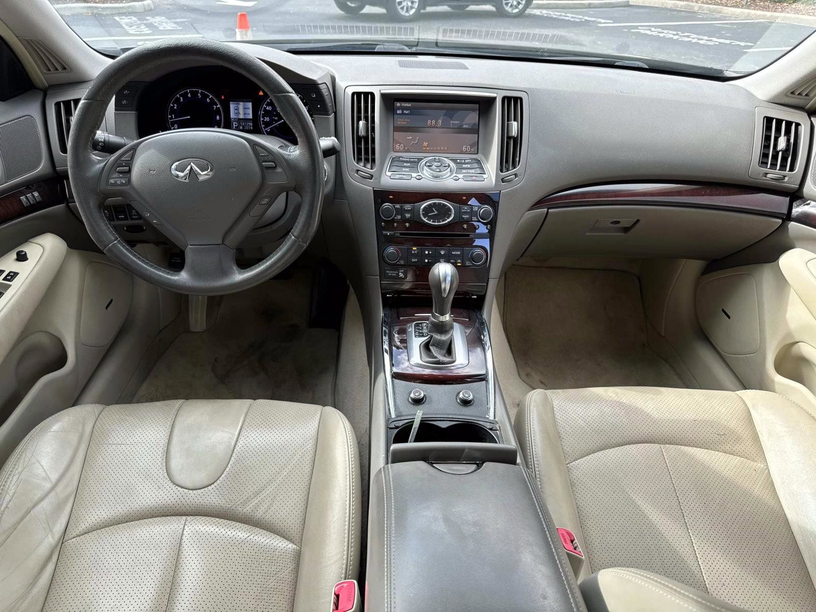 Used 2012 INFINITI G37 Journey w/ Premium Pkg image 19