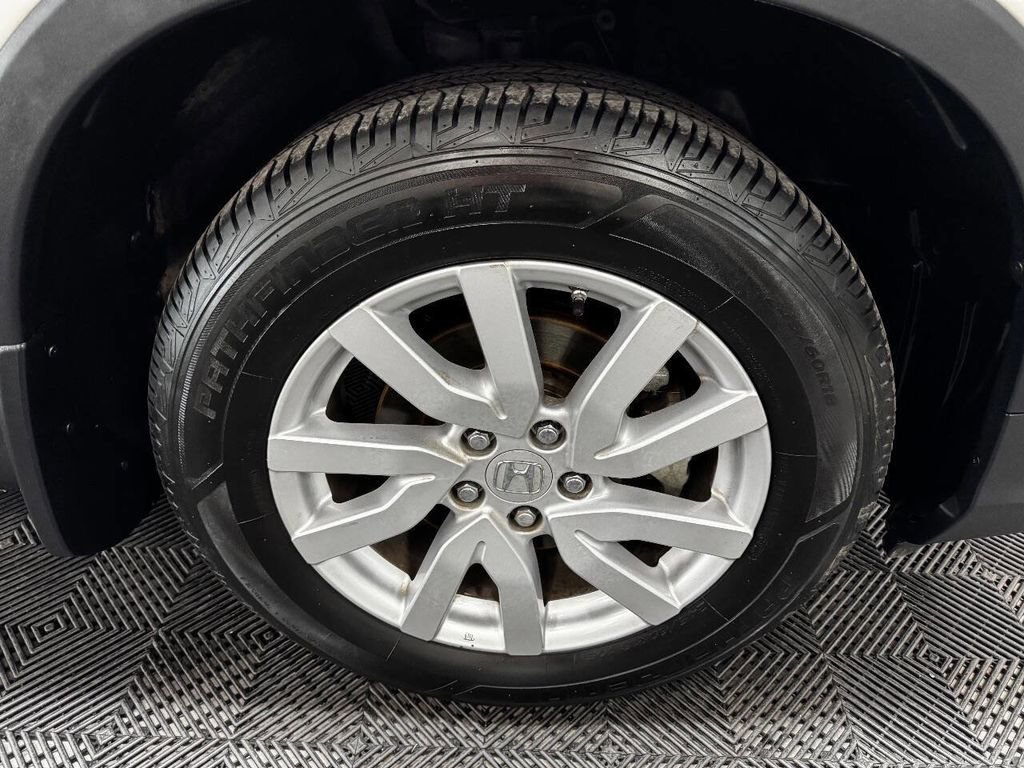 Used 2019 Honda Pilot LX image 18
