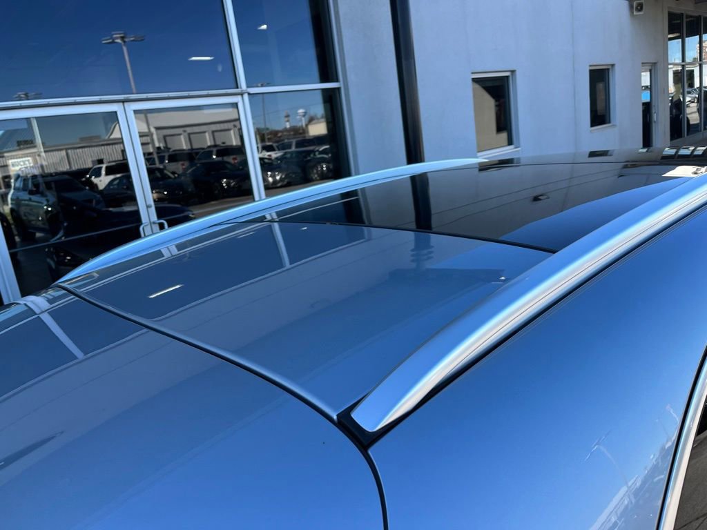 Used 2025 Mercedes-Benz GLC 350e 4MATIC image 74