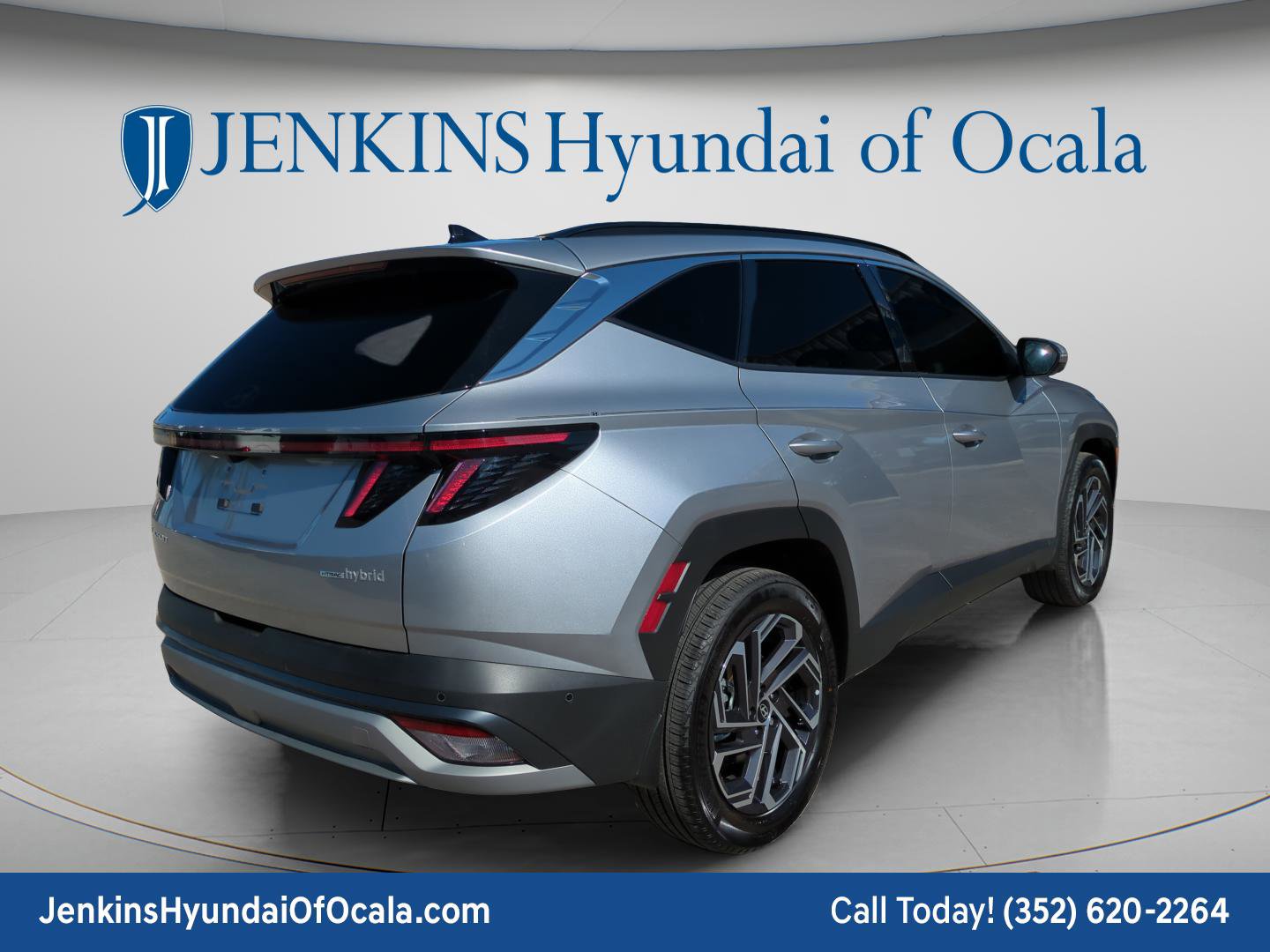 Certified 2025 Hyundai Tucson Limited AWD/4WD image 3