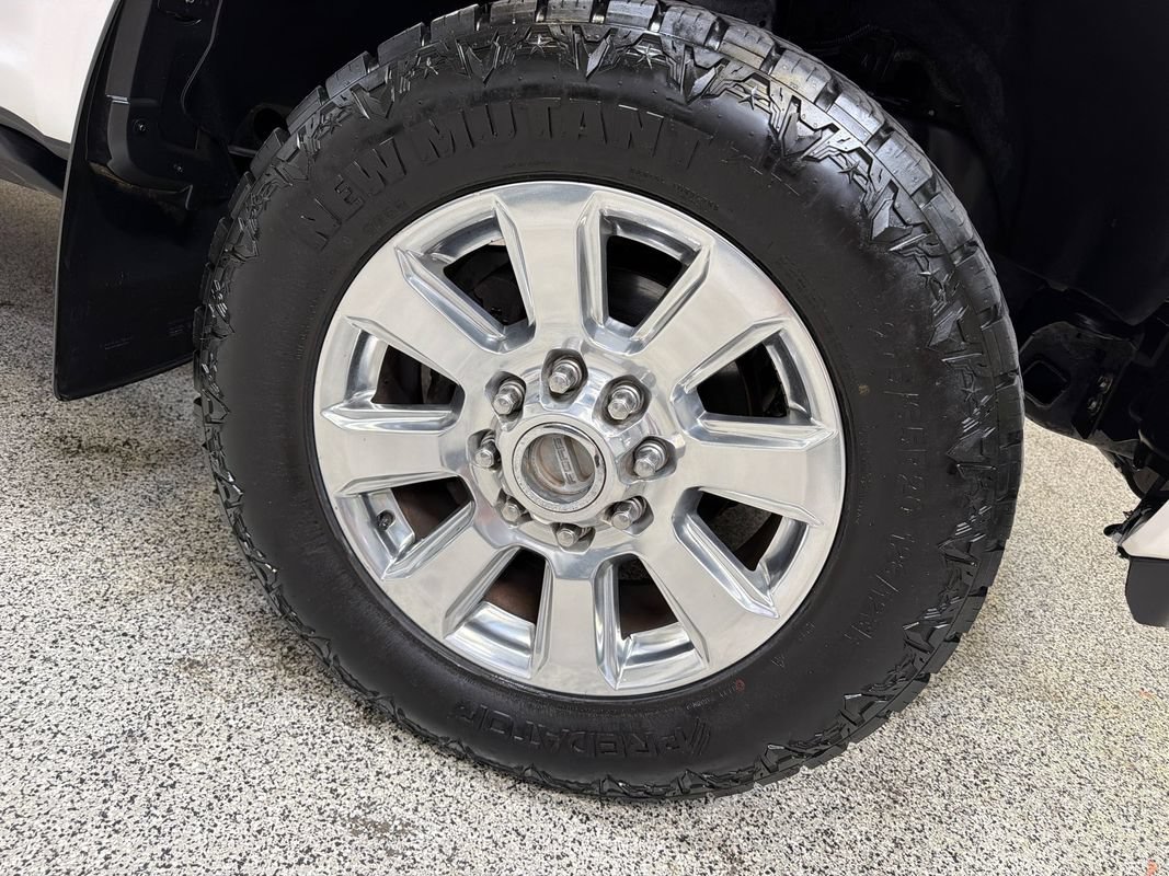 Used 2017 Ford F250 Platinum w/ Platinum Ultimate Package AWD/4WD image 49