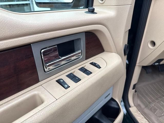Used 2014 Ford F150 King Ranch w/ King Ranch Luxury Package AWD/4WD image 12