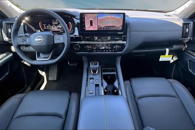 New 2026 Nissan Pathfinder SL w/ SL Premium Package FWD image 5