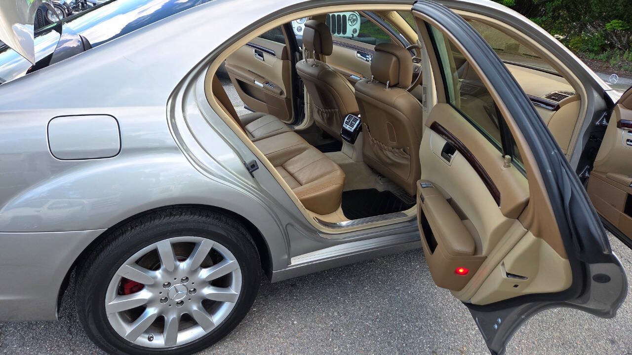 Used 2007 Mercedes-Benz S 550 4MATIC image 43