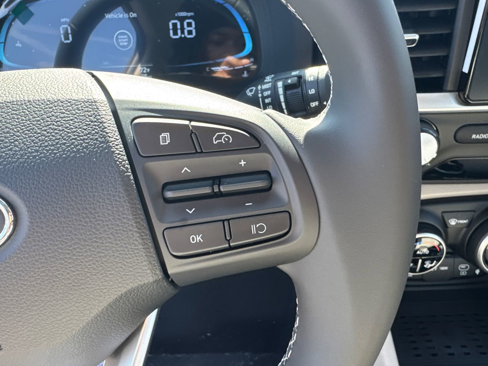 New 2026 Hyundai Venue SEL FWD image 27