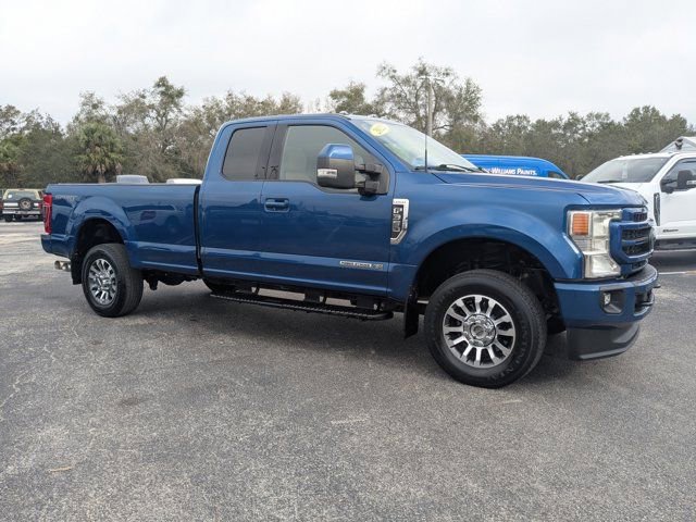 Used 2022 Ford F350 Lariat image 3