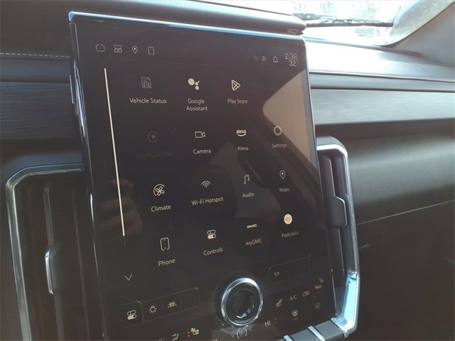 Used 2024 GMC Acadia Elevation image 19