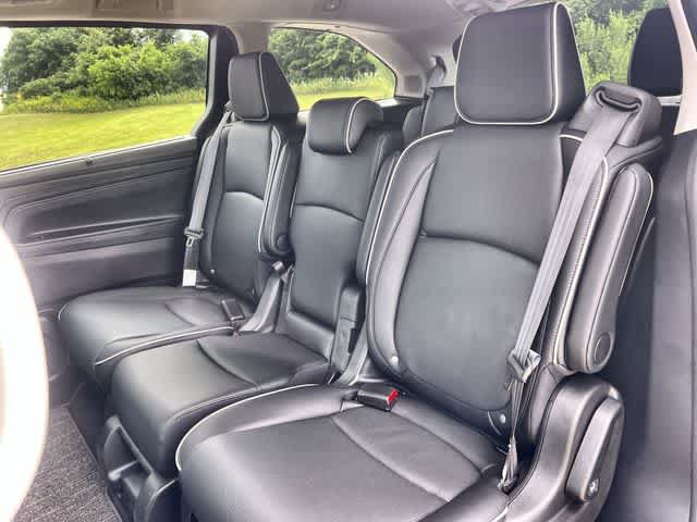 Used 2026 Honda Odyssey Elite image 14
