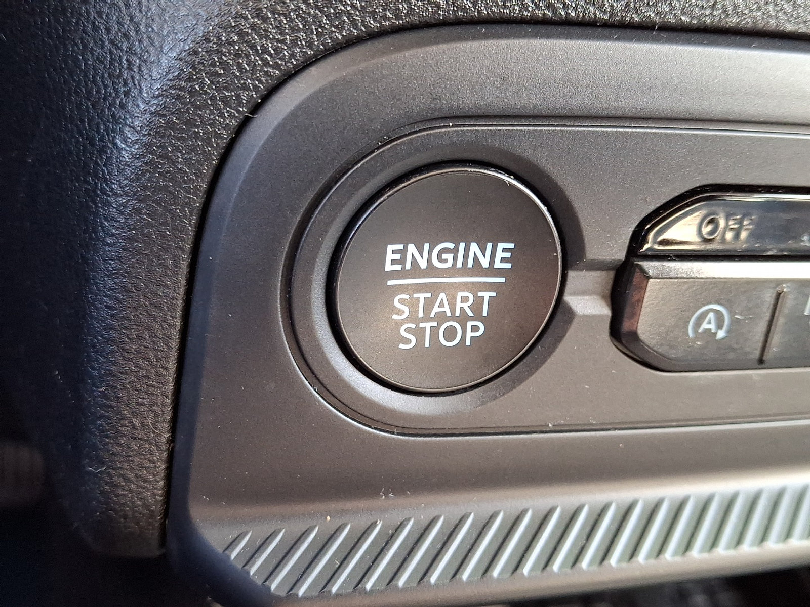 Certified 2025 Ford Bronco Sport Badlands AWD/4WD image 24