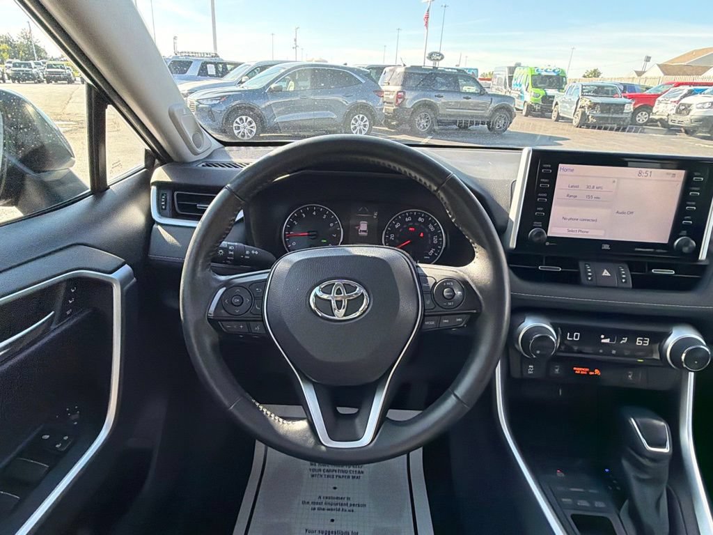 Used 2019 Toyota RAV4 XLE Premium w/ Cold Weather Package AWD/4WD image 19