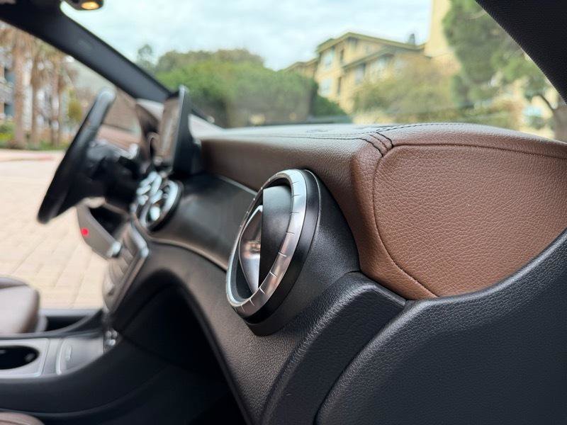 Used 2018 Mercedes-Benz CLA 250 image 53