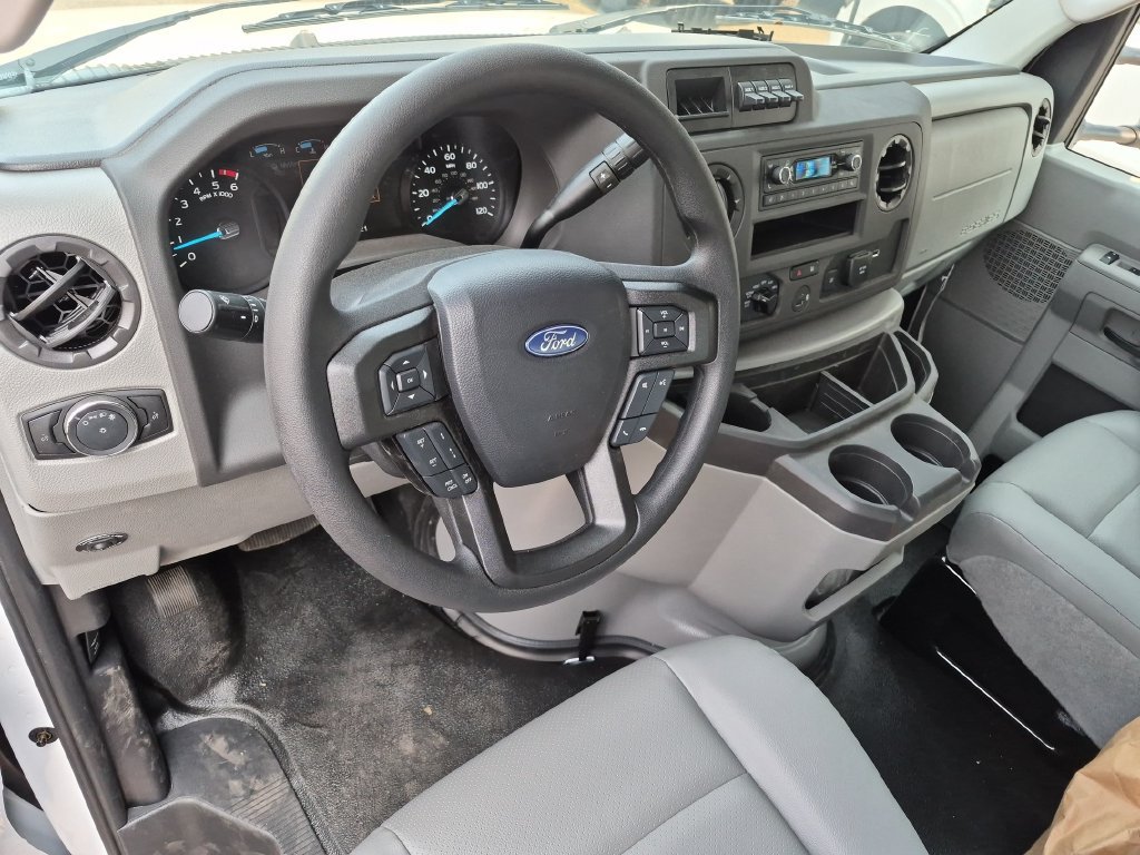 New 2027 Ford E-350 and Econoline 350 Super Duty w/ Driver's Safety Package RWD image 30