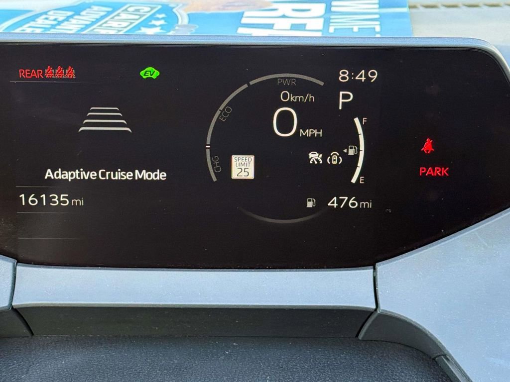 Used 2025 Toyota Prius XLE image 14