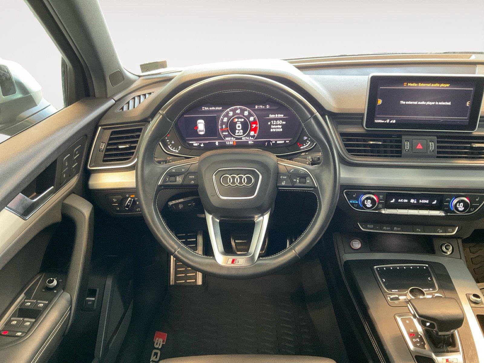 Used 2018 Audi SQ5 Prestige AWD/4WD image 11