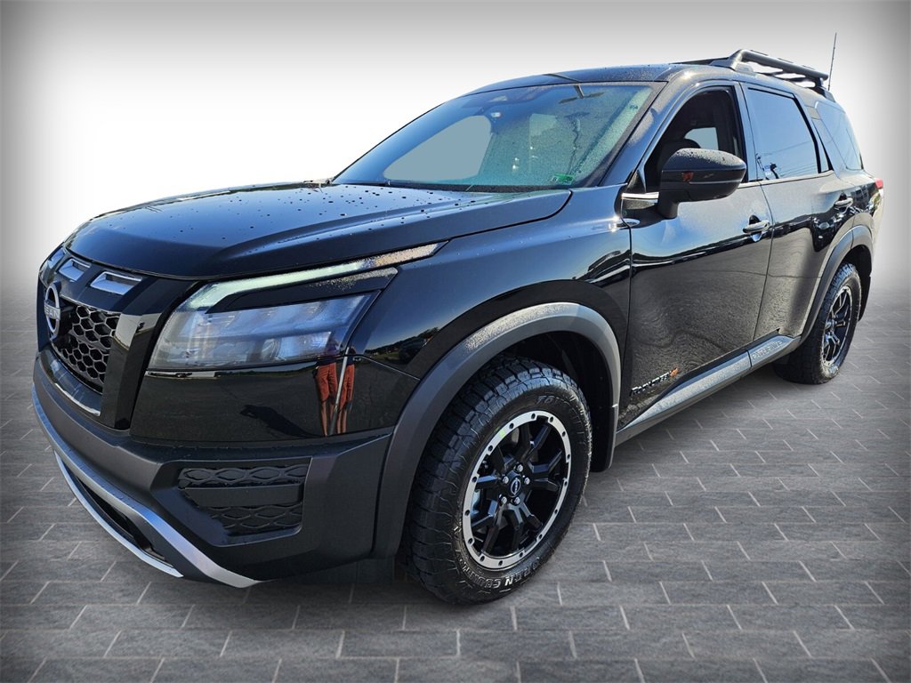 New 2025 Nissan Pathfinder Rock Creek image 2