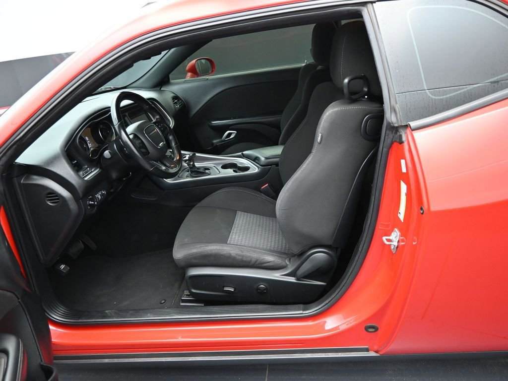 Used 2022 Dodge Challenger GT image 10
