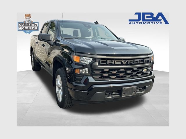 Certified 2022 Chevrolet Silverado 1500 Custom AWD/4WD image 1