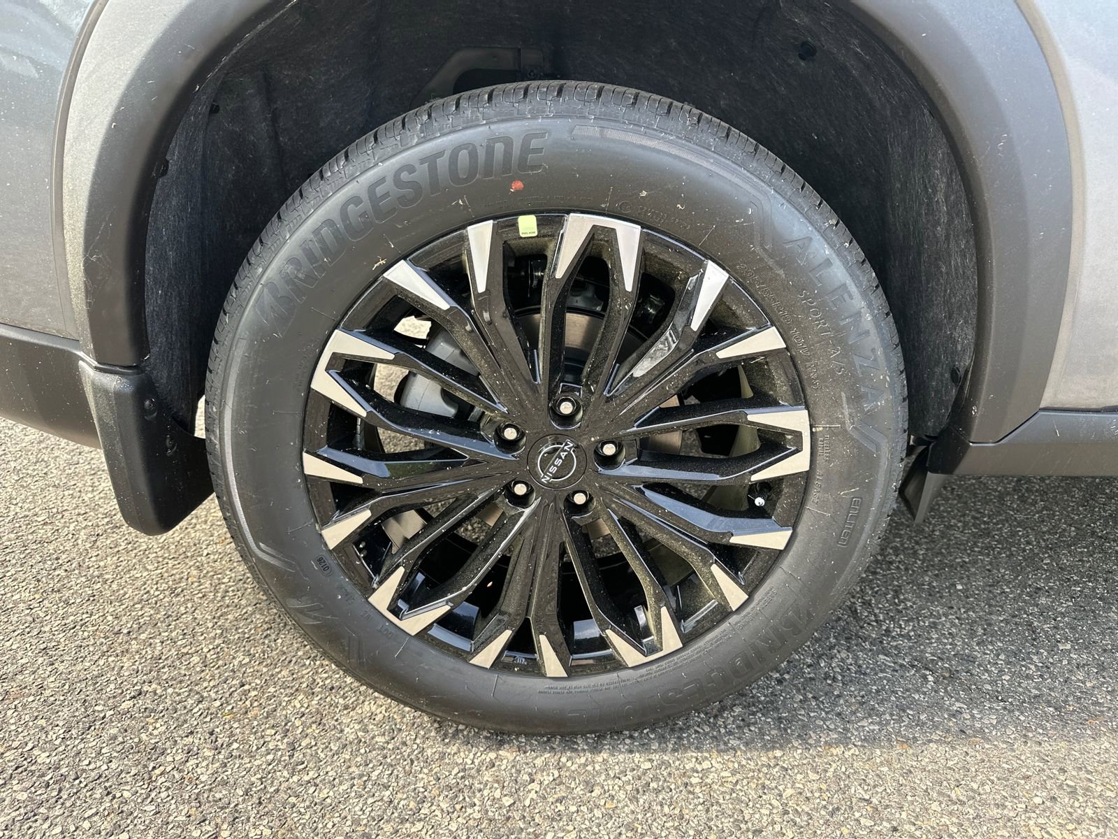 New 2026 Nissan Rogue SV image 15