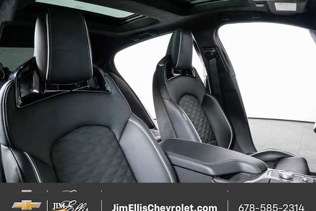 Used 2024 Cadillac CT5 V Blackwing w/ Driver Assist Package image 23