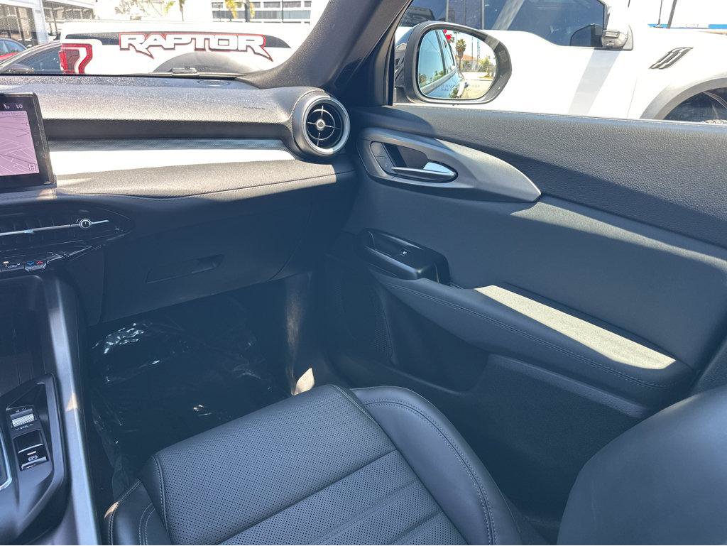 Used 2024 Alfa Romeo Tonale Ti w/ Active Assist Package AWD/4WD image 18