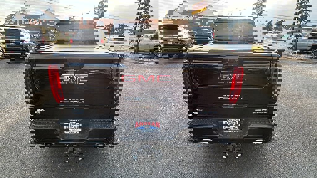 Certified 2024 GMC Sierra 1500 Denali image 6