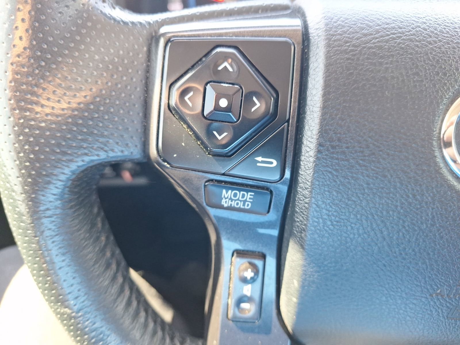 Used 2019 Toyota 4Runner TRD Off-Road Premium image 20