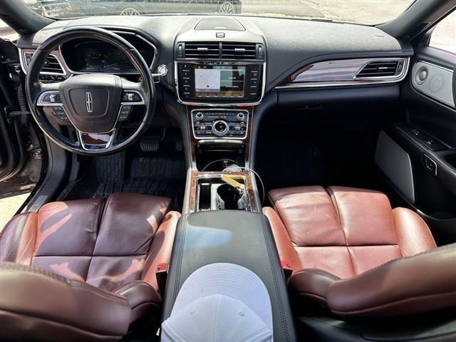 Used 2017 Lincoln Continental Reserve w/ Luxury Package AWD/4WD image 24