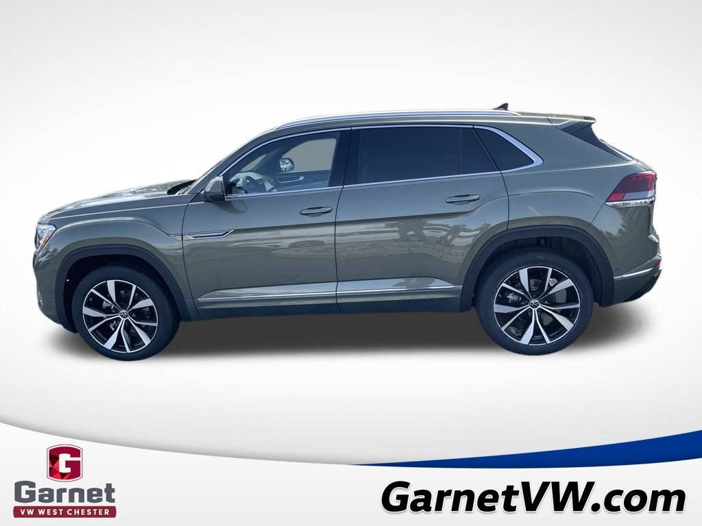 New 2026 Volkswagen Atlas Cross Sport SEL Premium R-Line image 2