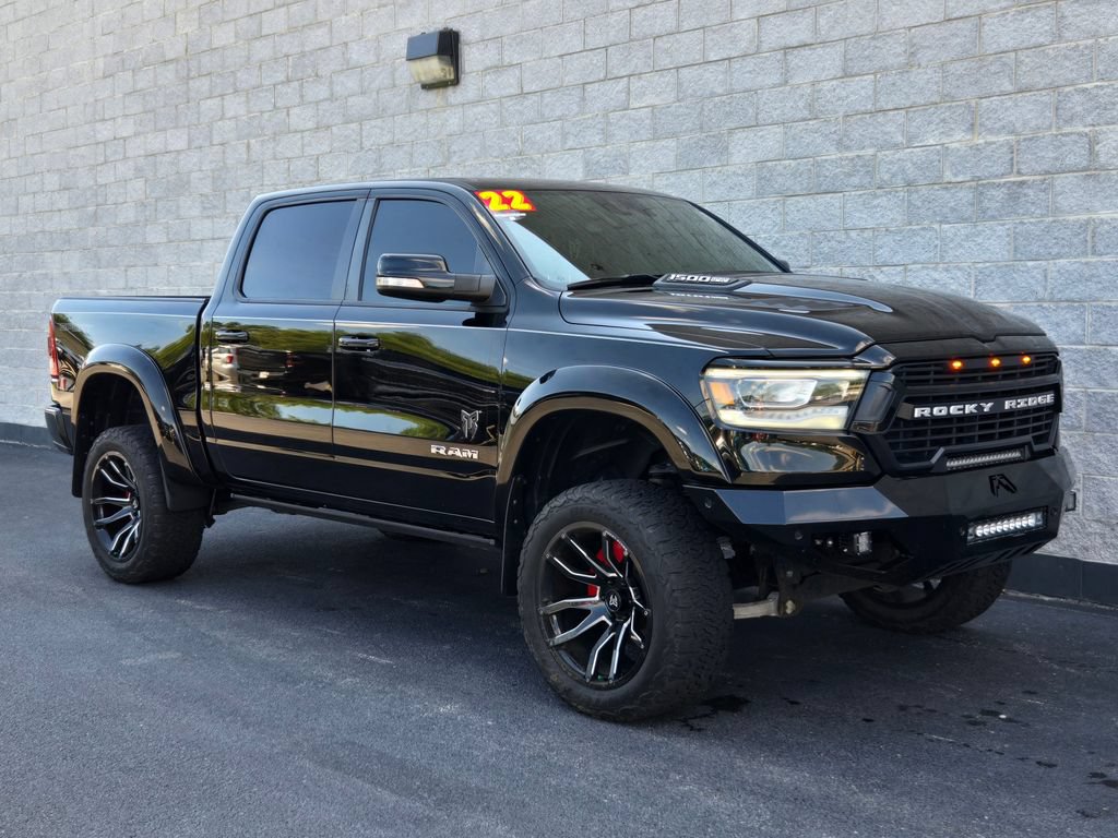 Used 2022 RAM 1500 Laramie AWD/4WD image 7