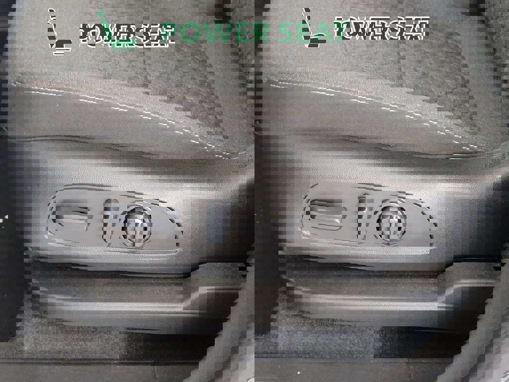 Used 2023 Chevrolet Equinox LT image 14