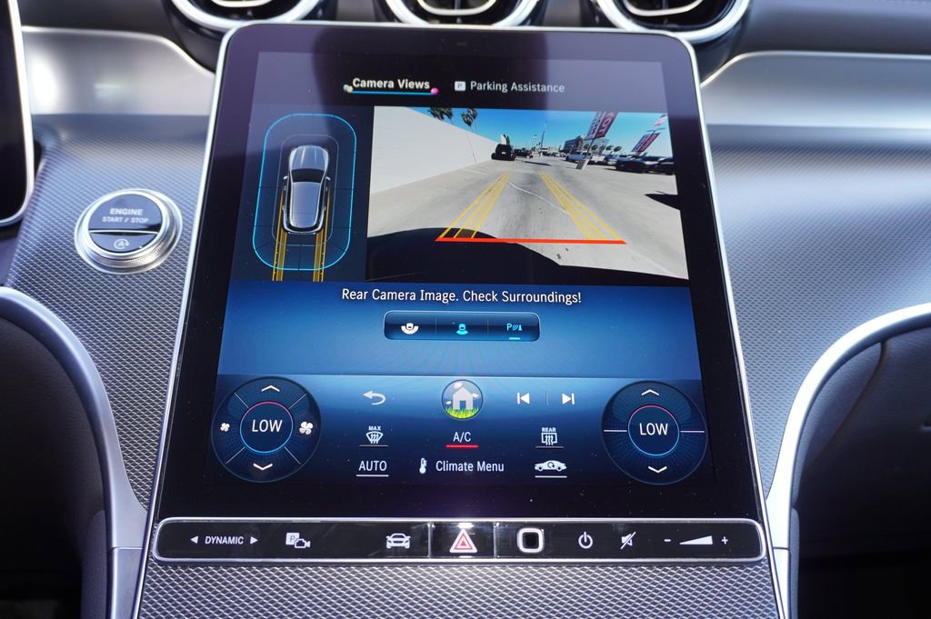 Used 2024 Mercedes-Benz GLC 300 image 17