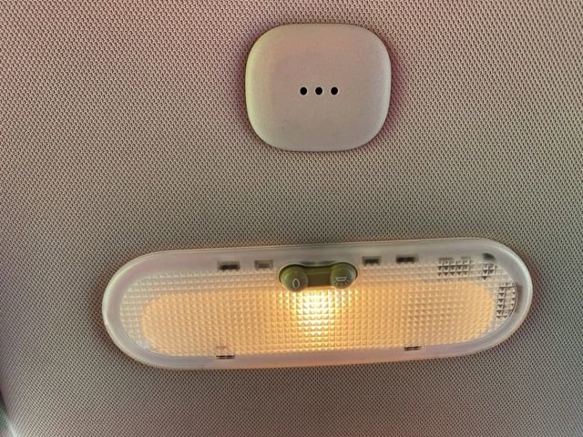 Used 2015 Nissan Versa SV w/ SV Appearance Package image 21