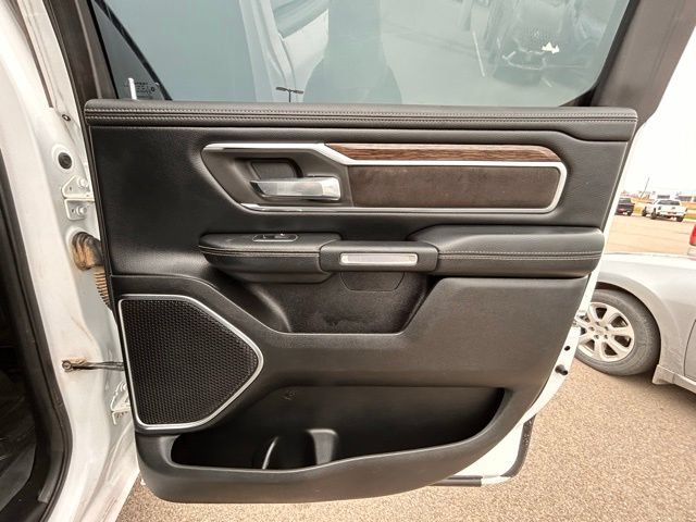 Used 2019 RAM 1500 Laramie AWD/4WD image 51