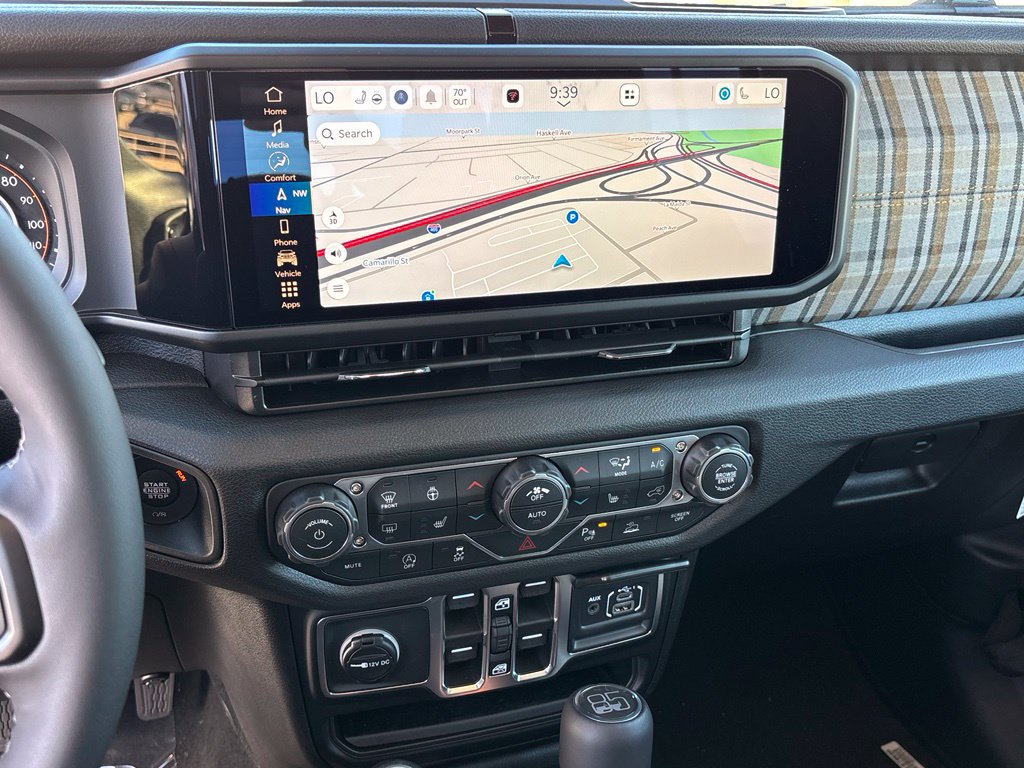 New 2026 Jeep Gladiator Sport AWD/4WD image 23