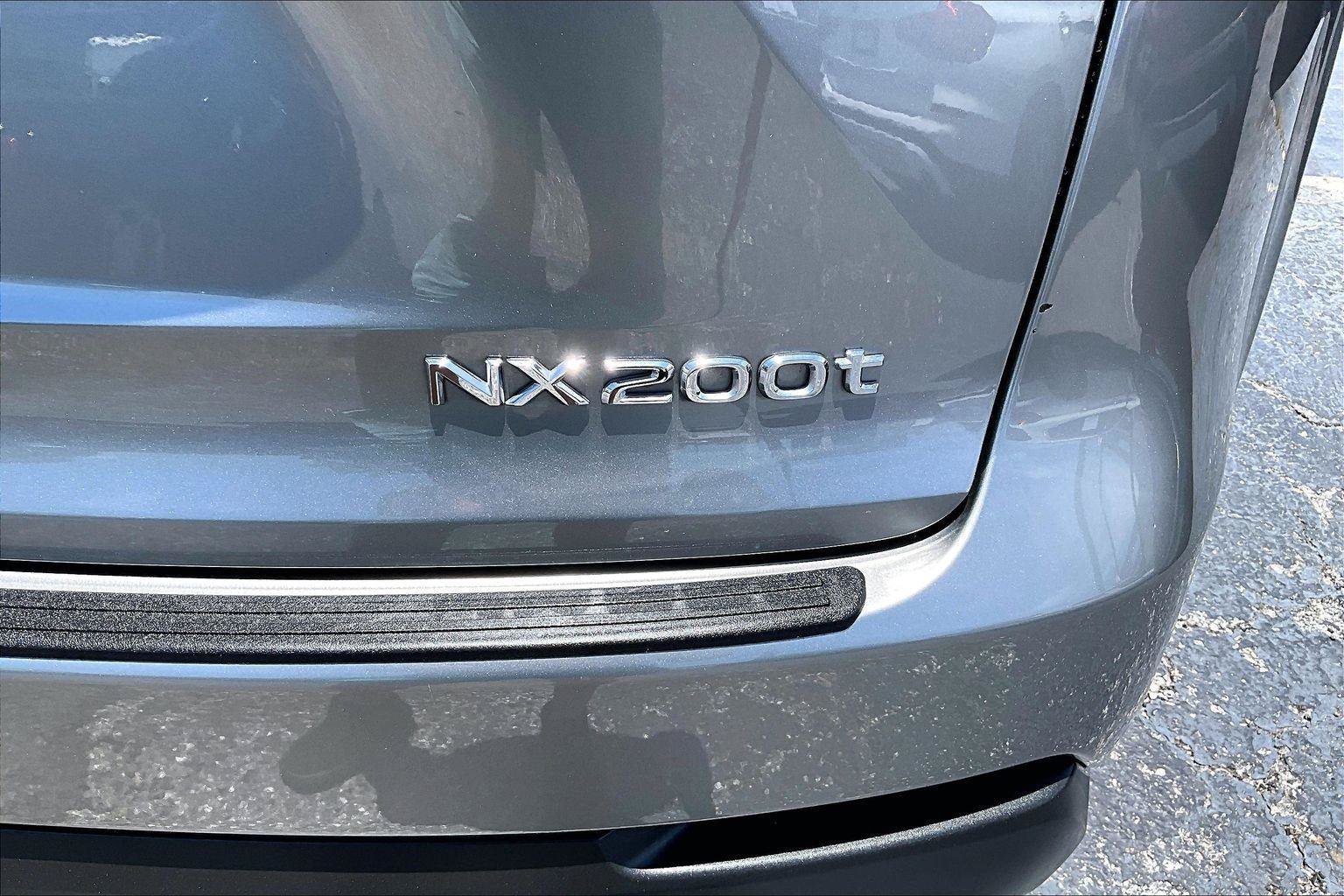 Used 2015 Lexus NX 200t FWD image 24
