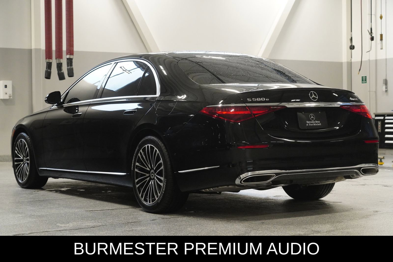 Certified 2024 Mercedes-Benz S 580e 4MATIC Sedan image 5